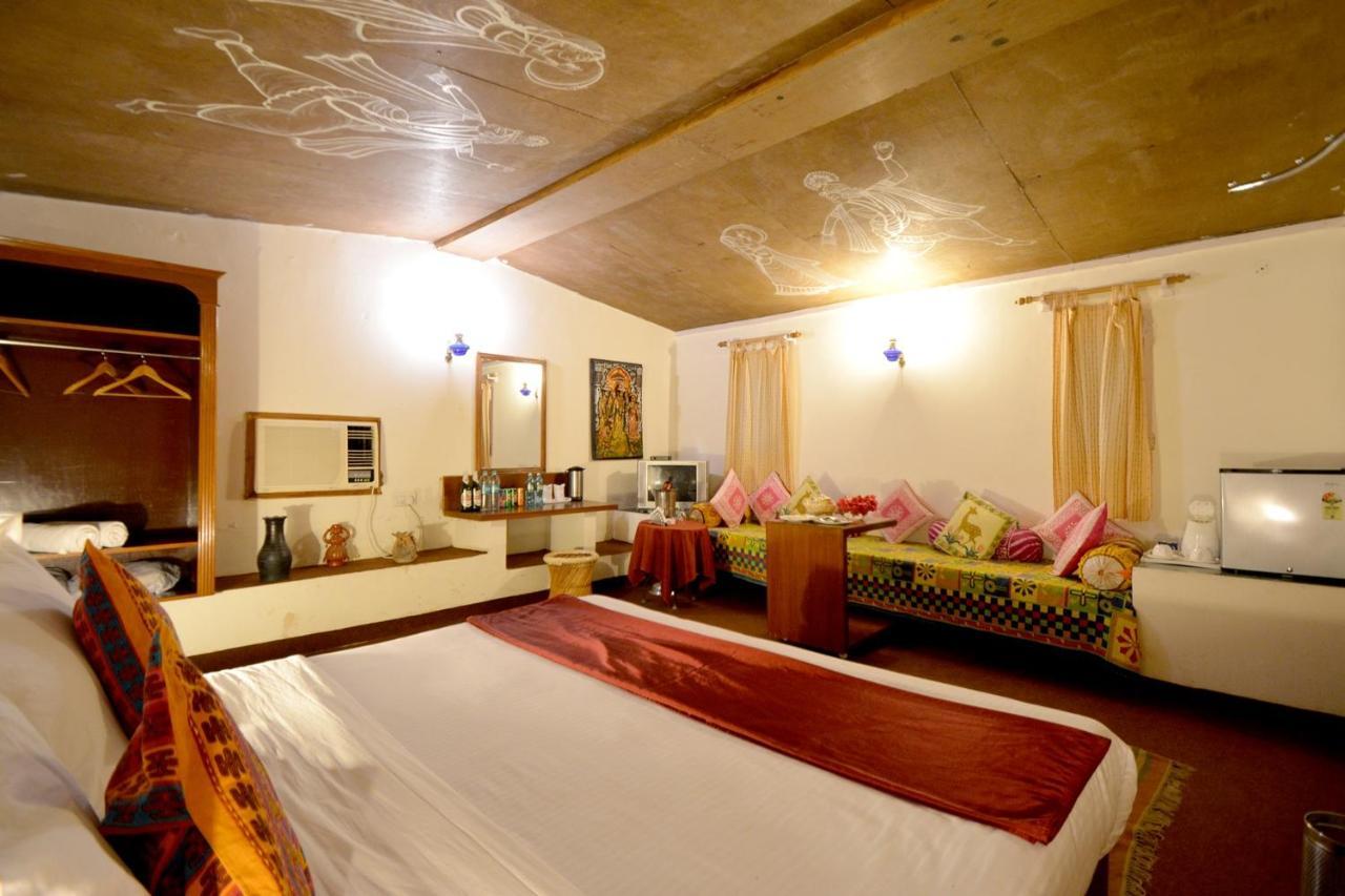 Aaram Baagh Pushkar By Pachar Group Hotel Exterior photo